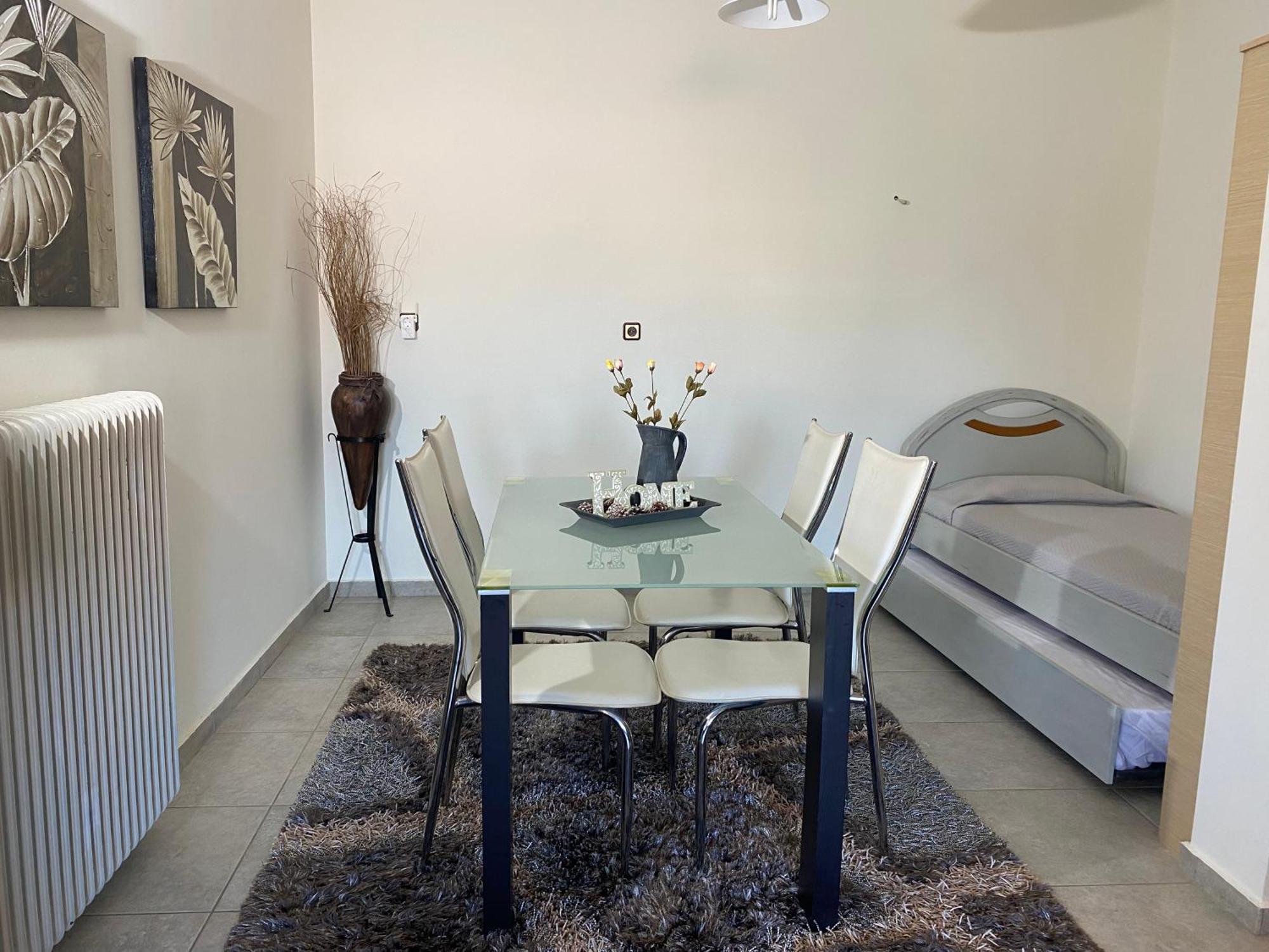 Family'S Home Trikala Εξωτερικό φωτογραφία